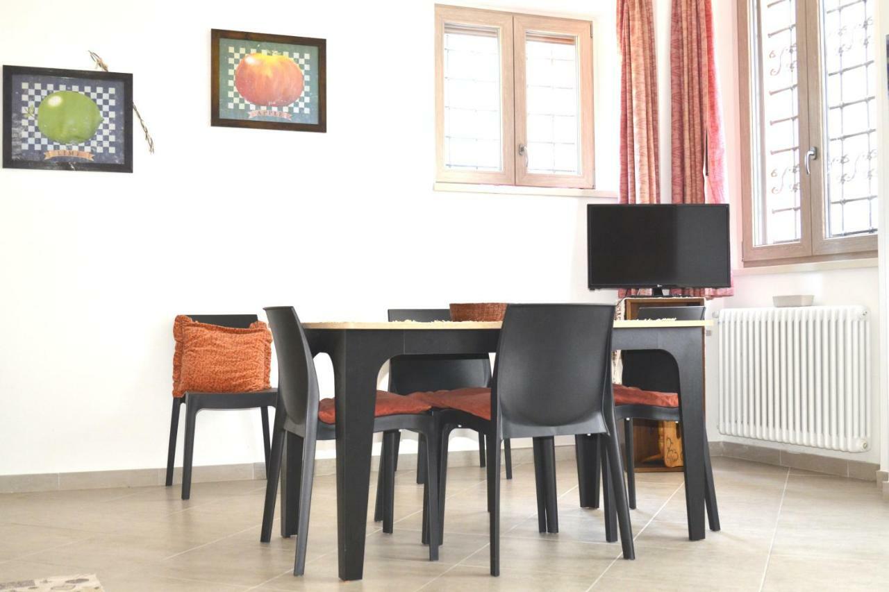Lagoon Apartments 라찌제 외부 사진