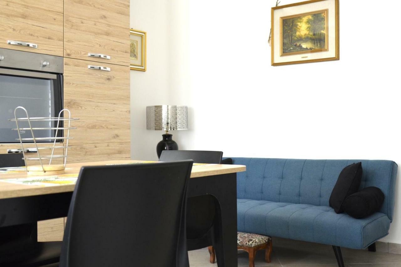 Lagoon Apartments 라찌제 외부 사진