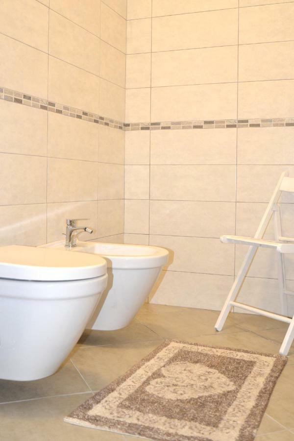 Lagoon Apartments 라찌제 외부 사진